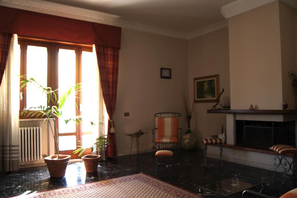 B&B Coste Del Salento San Pietro Vernotico Exterior photo